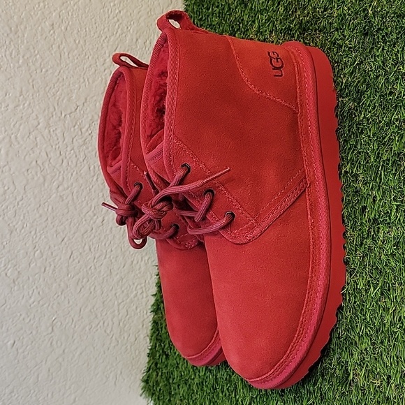 NWOB UGG Neumel Suede Lace-Up Round Toe Chukka Boot Men's US 6 Women's US 7 Red - Picture 8 of 17